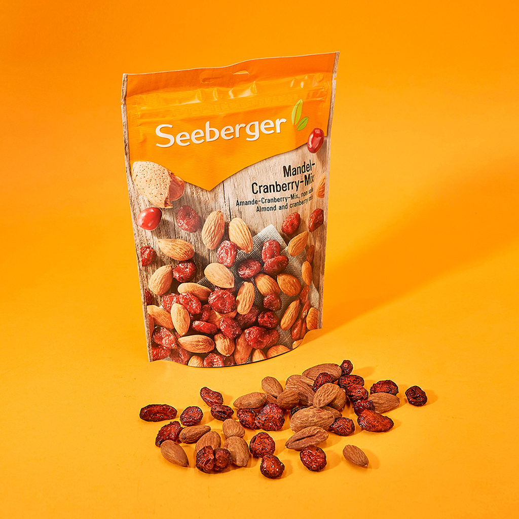seeberger-amande-cranberry-mix-non-sal-noix-et-fruits-petit-format image 3