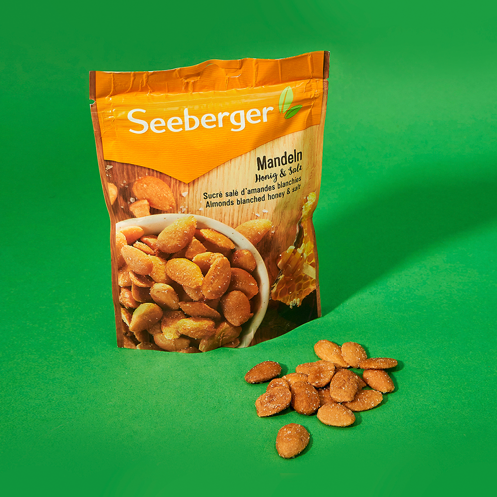 seeberger-amandes-blanchies-sucr-sal-miel-et-sel-fin image 2