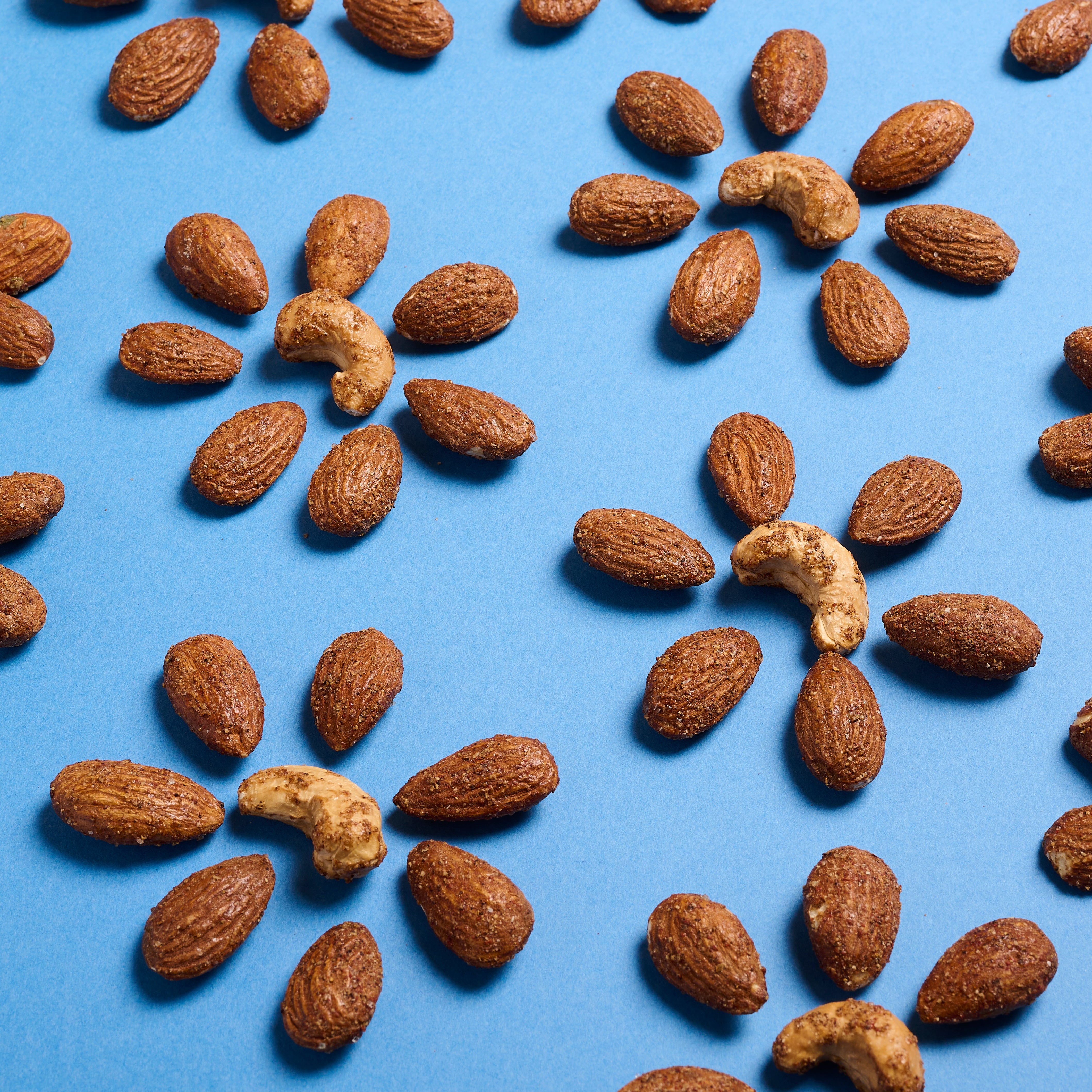 daco-bello-mix-amandes-cajou-saveur-bbq-125g image 2